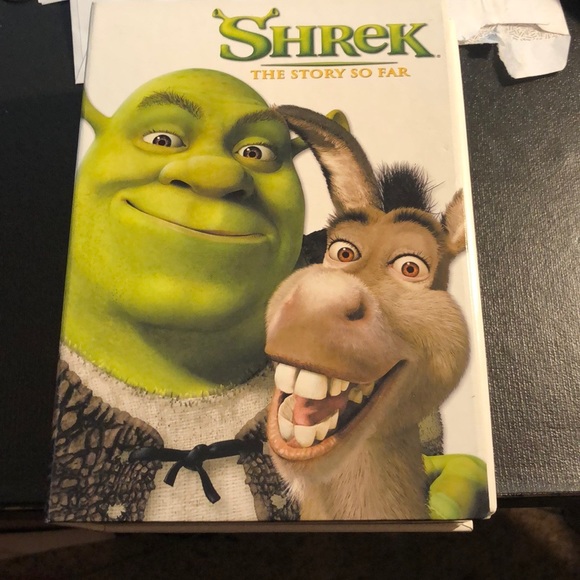 Shrek The Story So Far DVD Box Set - Shrek 1, 2 and 3D with bonus disc - Picture 7 of 16